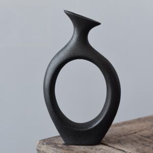 Vase noir céramique design original